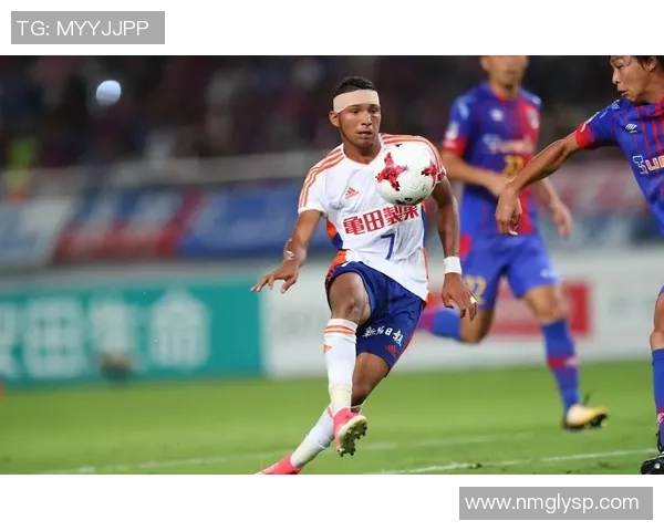 新泻天鹅迎战爱媛球队期待精彩对决展现足球魅力与激情